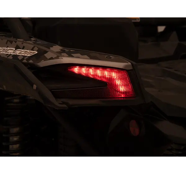 MOOSE OFFROAD Rück- und Bremslichter - Detailansicht