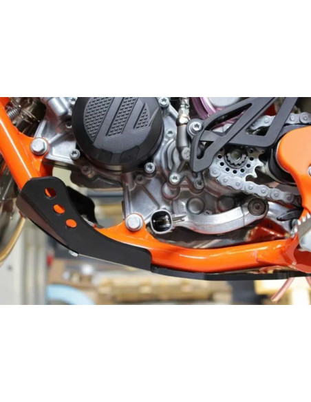 AXP RACING Stoßfänger & Motorschutzplatten Bild 8