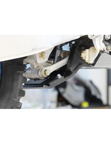 AXP RACING Stoßfänger & Motorschutzplatten - Detailansicht
