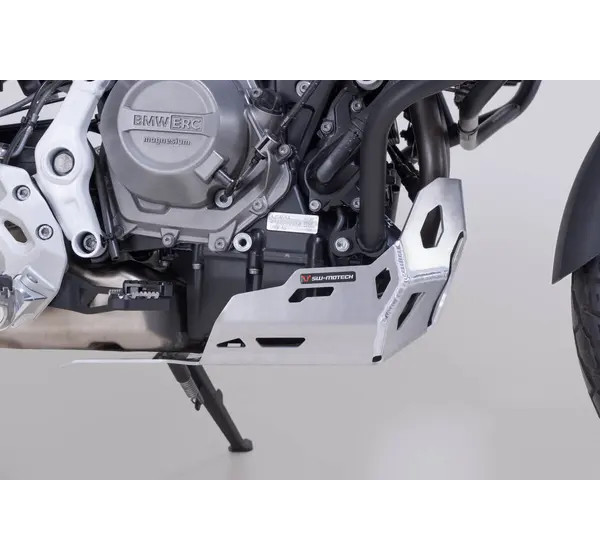 SW-MOTECH Motordeckel - Einbaubeispiel