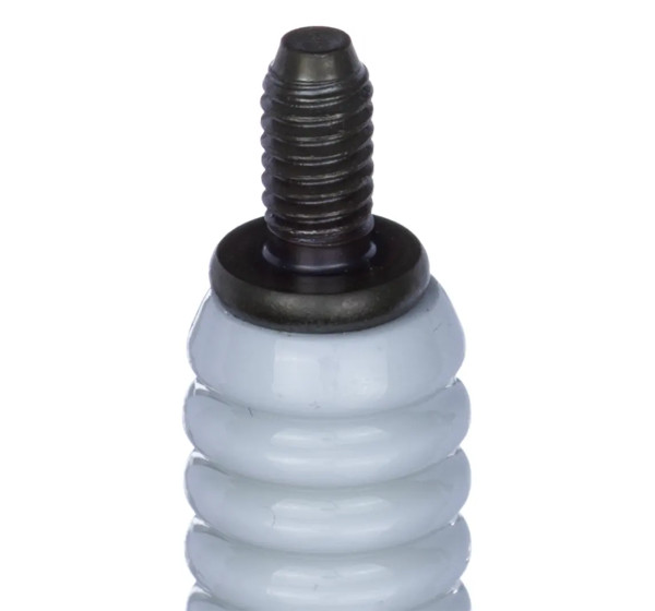 NGK SPARK PLUGS Zündkerzen - Einbaubeispiel