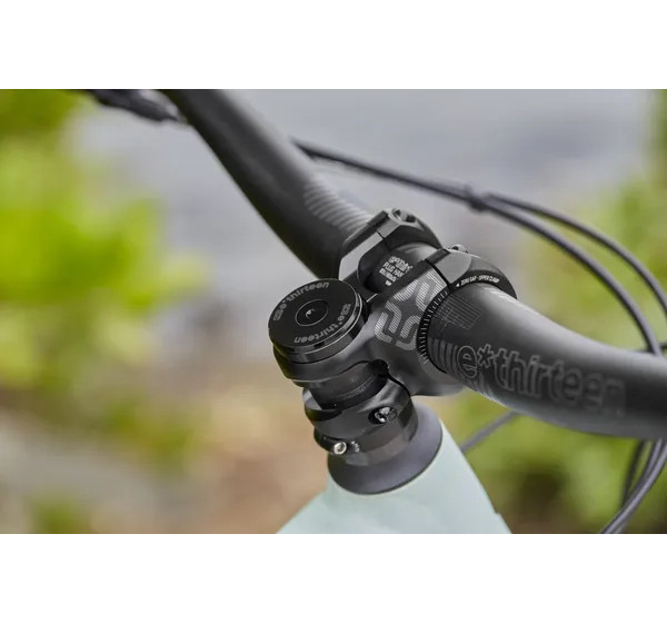 E*THIRTEEN Headsets - TOP CAP + HEADSET SPACER BLACK