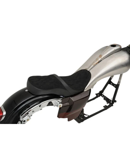 DRAG SPECIALTIES SEATS Sitzbänke - Einbaubeispiel