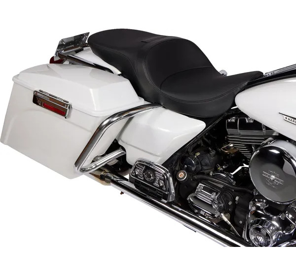DRAG SPECIALTIES SEATS Sitzbänke - Einbaubeispiel