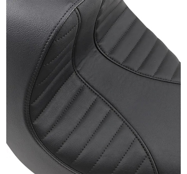 DRAG SPECIALTIES SEATS Sitzbänke - Detailansicht