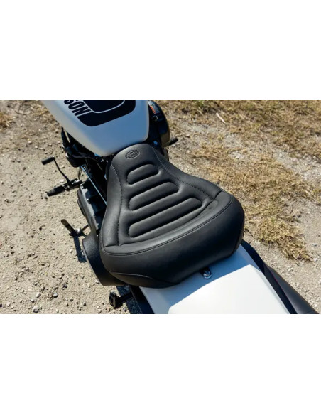 MUSTANG Sitzbänke - Detailansicht