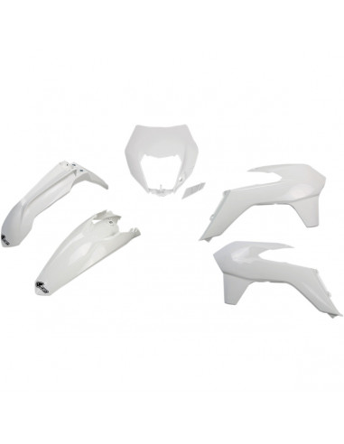 UFO KOMPLETTES BODYKIT WEIß Bild 2 UFO KOMPLETTES BODYKIT WEIß Bild 2